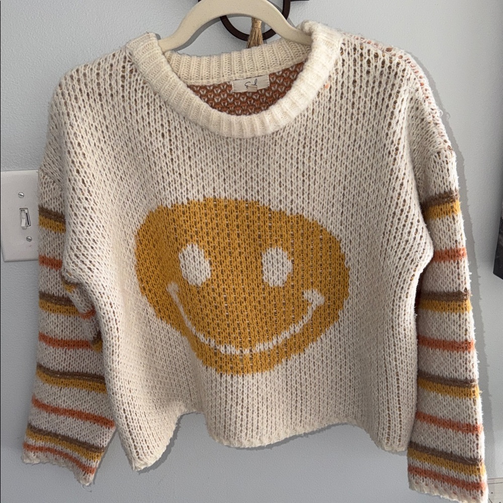 Easel Smiley Face Pattern Sweater - image 3